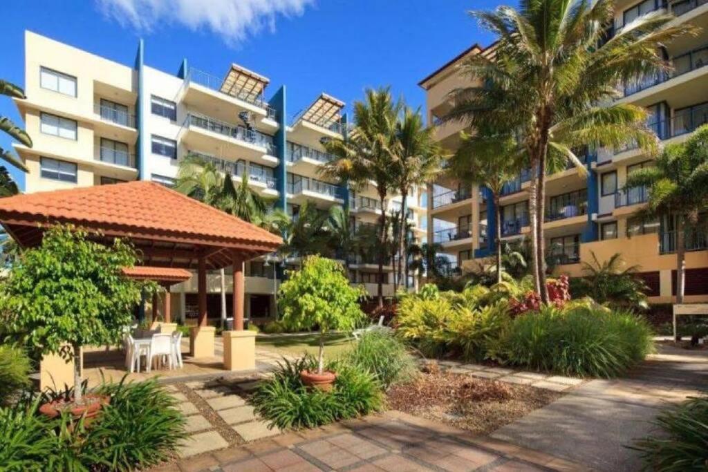 Alexandra Headland Resort With Stylish Stays Eksteriør billede